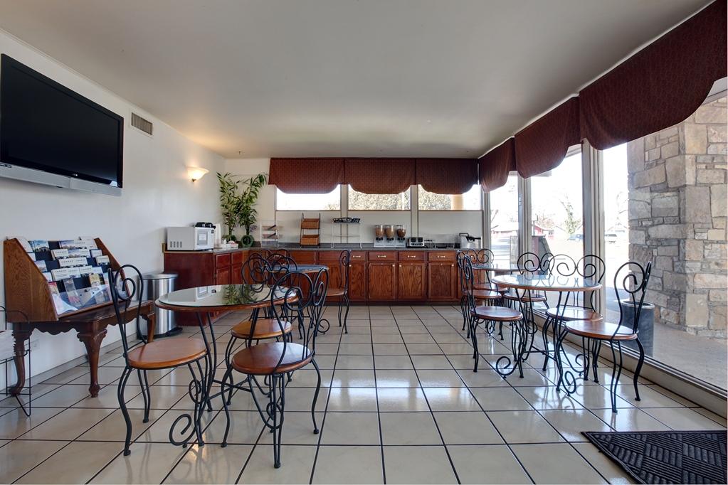 Americas Best Value Inn Uvalde Konforlar fotoğraf